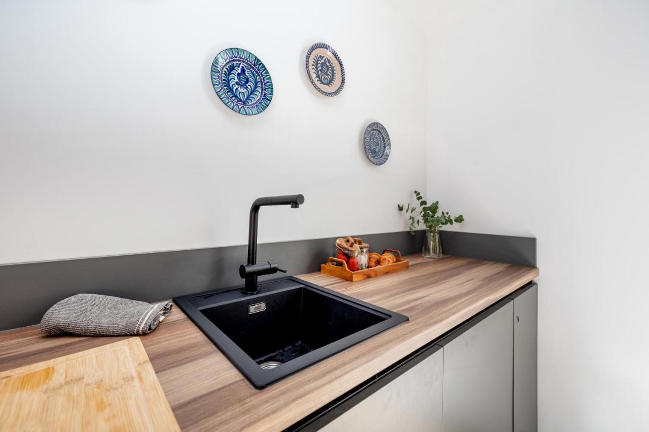Apartamentos Realejo - Diseno, Confort Y Encanto En El Centro Historico De Granada Eksteriør billede